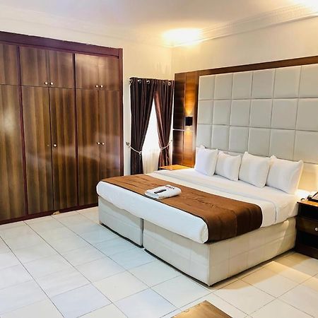 Presken Shonibare Estate Hotel ลากอส ภายนอก รูปภาพ