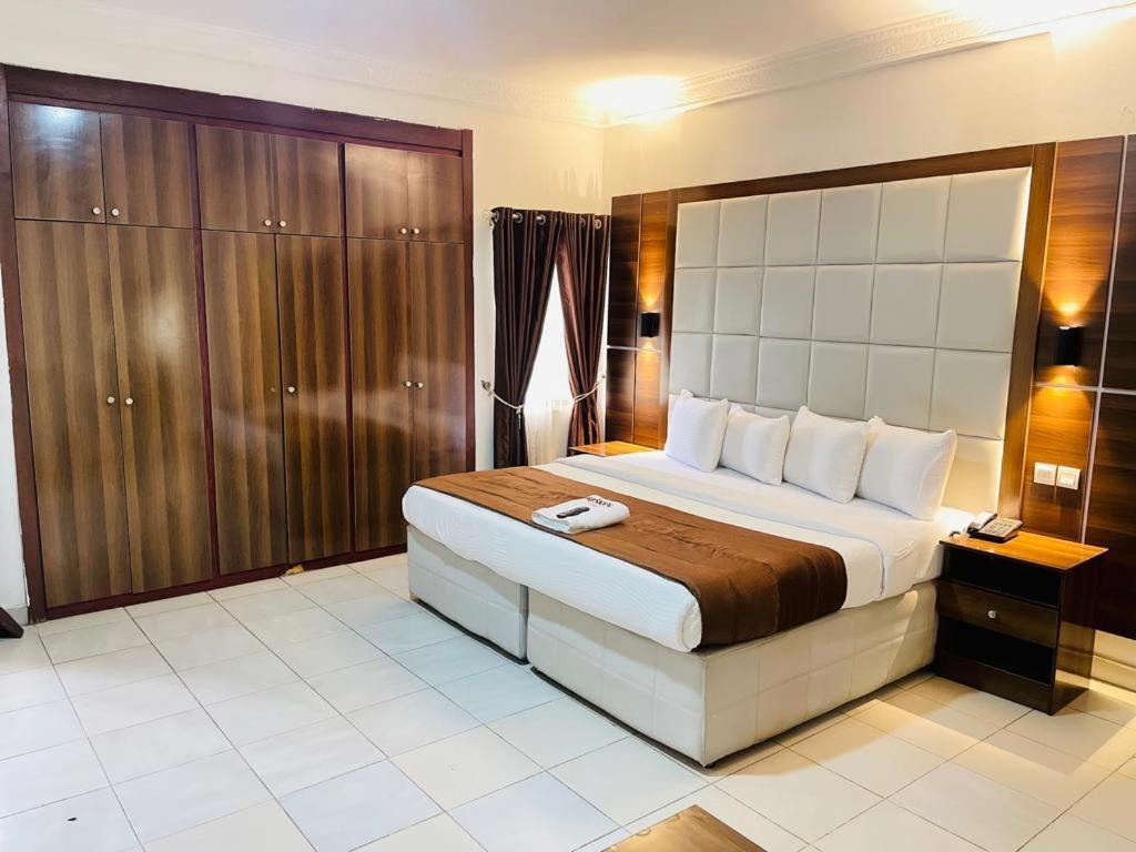 Presken Shonibare Estate Hotel ลากอส ภายนอก รูปภาพ