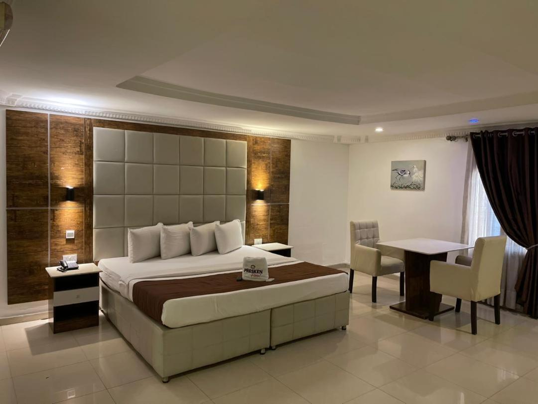 Presken Shonibare Estate Hotel ลากอส ภายนอก รูปภาพ